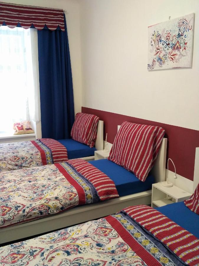 Apartmán 4U Centrum + free parking Apartman Alamóc Kültér fotó
