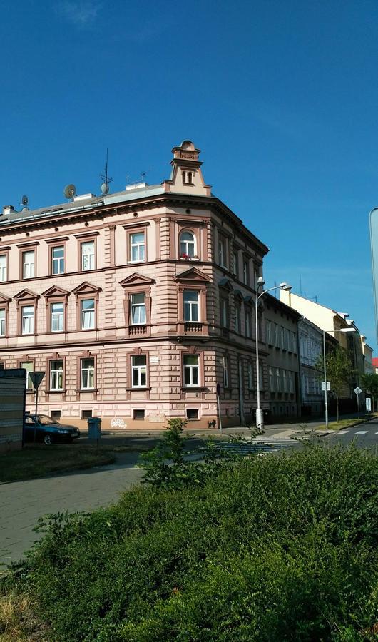 Apartmán 4U Centrum + free parking Apartman Alamóc Kültér fotó