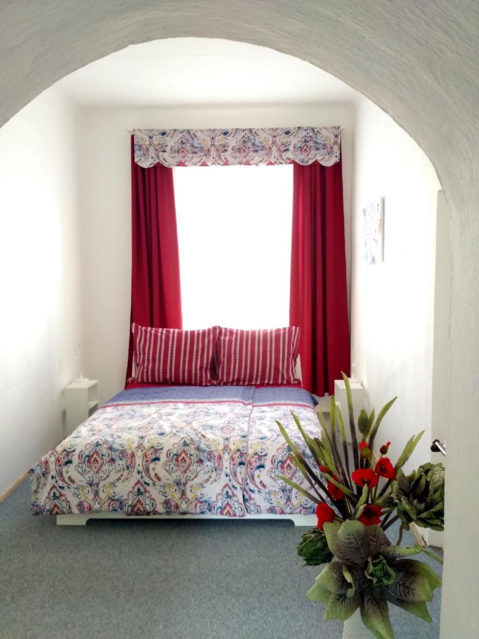 Apartmán 4U Centrum + free parking Apartman Alamóc Kültér fotó